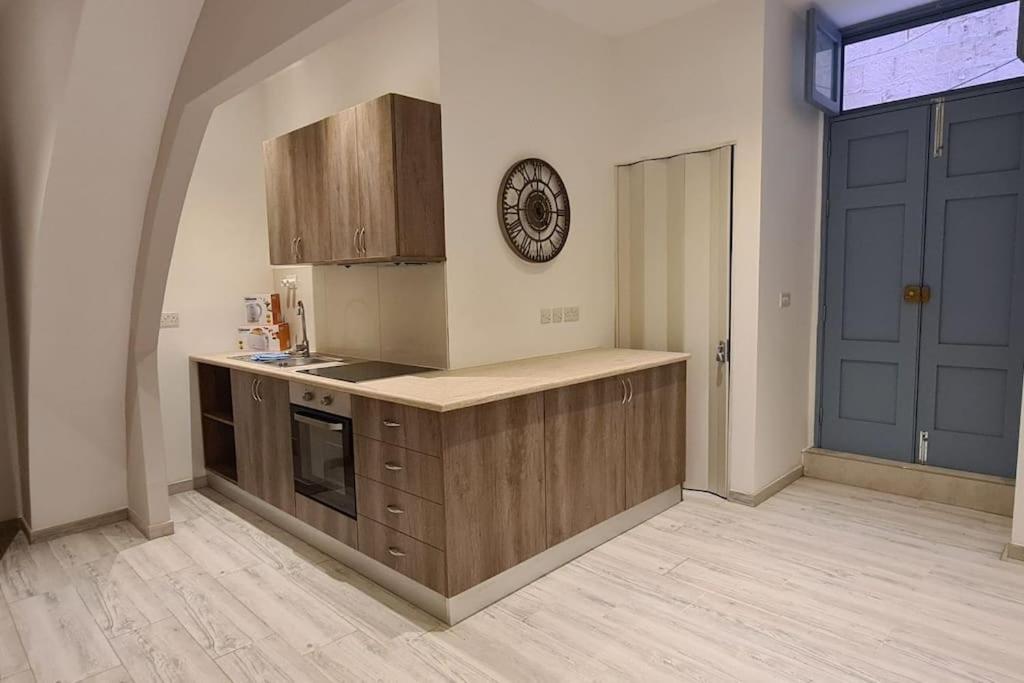 Highly Finished Studio Home In فاليتا المظهر الخارجي الصورة