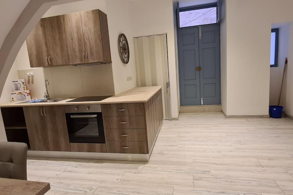 Highly Finished Studio Home In فاليتا المظهر الخارجي الصورة